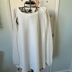 City Chic cream white tunic top NWT.